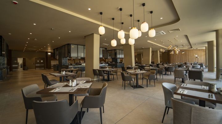 SALT & PEPPER - Main Buffet Restaurant